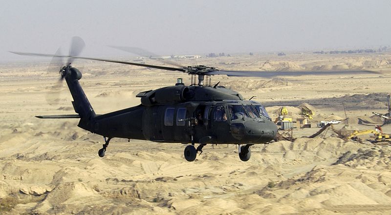 800px Blackhawk Tổng quát trực thăng UH 60 Black Hawk